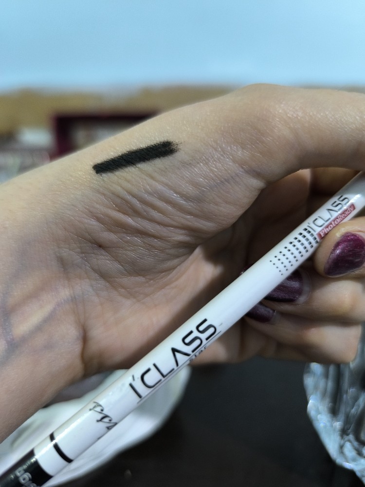 مداد مشکی ای کلاس کد 139943 - خرید آرایشی چشم عمده