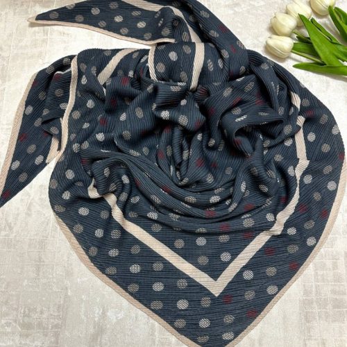 خرید عمده روسری پلیسه پاییزه زنانه سایز ۱۲۰