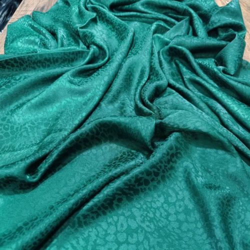 خرید عمده روسری ژاکارد قوارع ۱۳۰