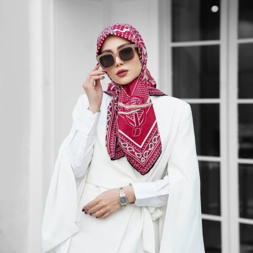 خرید عمده روسری ابریشم زنانه سایز ۱۰۰