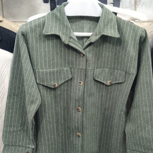 مانتو جلو باز یقه مردانه کد 139115 - خرید کت و شلوار زنانه عمده