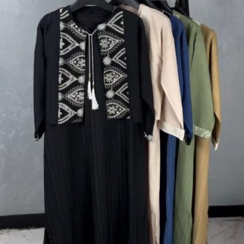 خرید عمده ️کفتان دو تیکه گلدوزی صوفیا ️ کد 6829 - مانتو زنانه عمده
