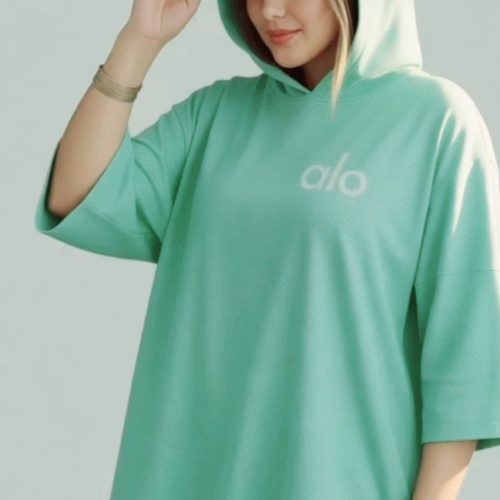 باکسی کلاهدار لبوبو کد 134805 - خرید تاپ و تیشرت زنانه عمده