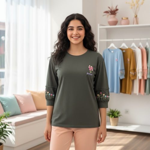 بلوز آستین سه ربع گلدوزی سر سینه و آستین کد 138036 - خرید بلوز تک زنانه عمده