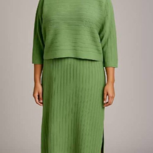 ست دوتیکه کراپ سارافن بغل چاک راه راه کد 135029 - خرید ست بلوز شلوار زنانه عمده