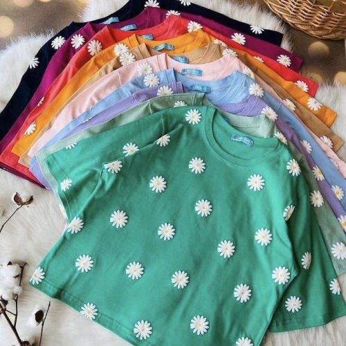 کراپ بابونه چاپ پفکی کد 136005 - خرید تاپ و تیشرت زنانه عمده