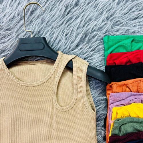 نیم تنه کراپ یقه اشکی کد 136013 - خرید تاپ و تیشرت زنانه عمده