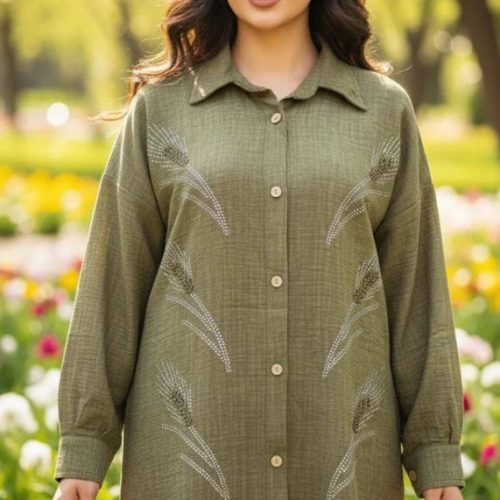 مانتو جلو دکمه نگینی کد 137899 - خرید مانتو زنانه عمده