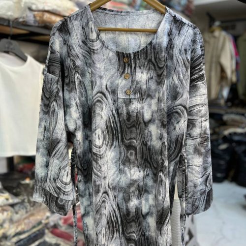 تونیک طرح دار قواره بزرگ جلو دکمه کد 138239 - خرید تونیک زنانه عمده