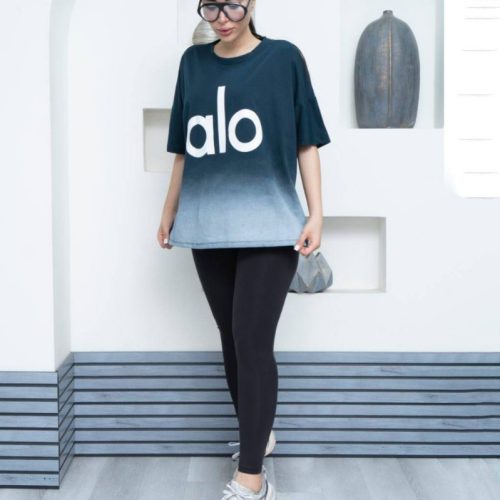 باکسی چاپ الو پیستوله ای کد 136459 - خرید تاپ و تیشرت زنانه عمده