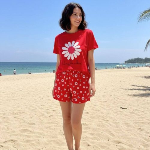 ست کراپ شورتک بابونه کد 137480 - خرید ست تاب شلوارک زنانه عمده