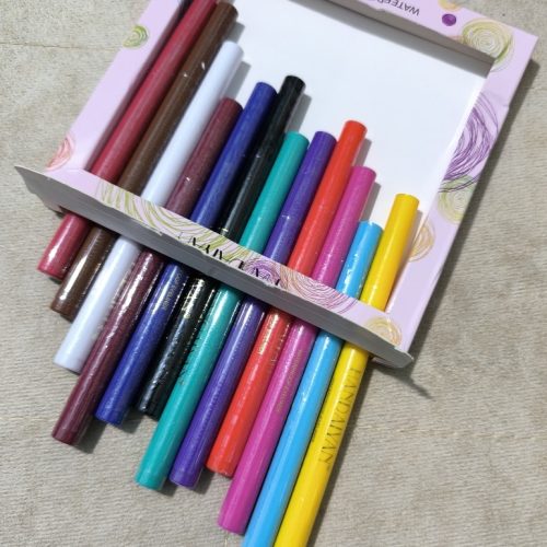 خط چشم رنگی ماژیکی کد 138476 - خرید آرایشی چشم عمده