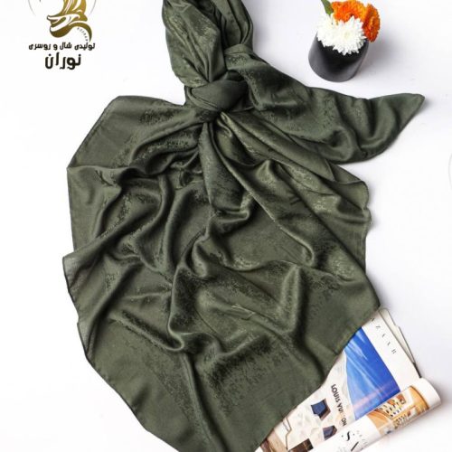 خرید عمده روسری ژاکارد دوردوخت طرح LV اعلاء - شال و روسری زنانه عمده