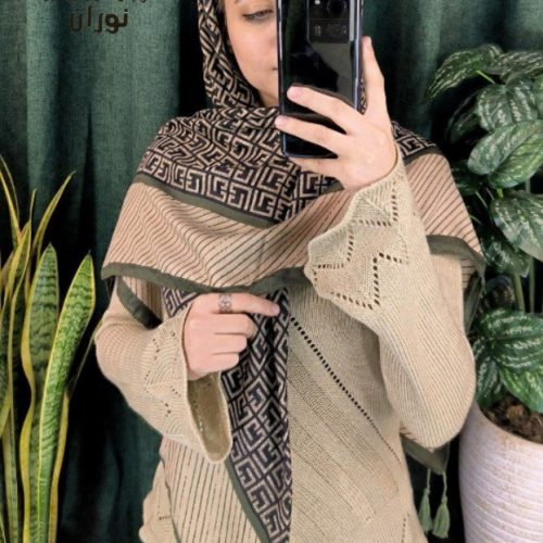 خرید عمده روسری نخی سیااسکارف منگوله دار اعلاء - شال و روسری زنانه عمده