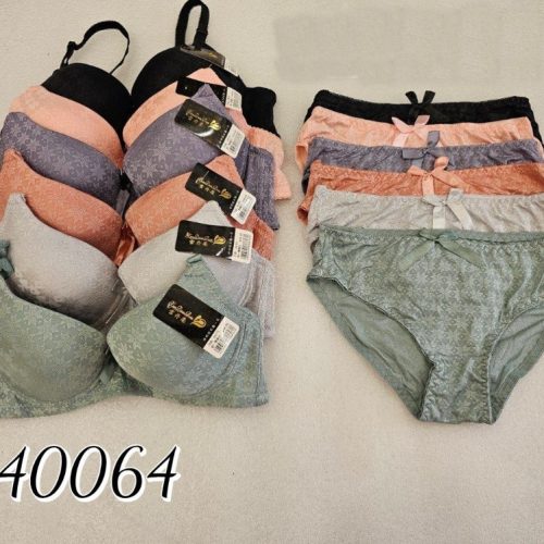 ⚜️ست اسفنجی فنردار⚜️ کد 129176 - خرید شورت و سوتین زنانه عمده