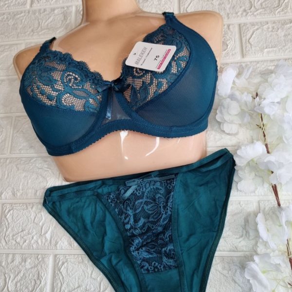 خرید عمده ست فانتزی دانتل فنردار یاردی زنانه اعلاء - شورت و سوتین زنانه عمده