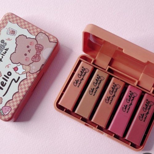 فروش عمده پک 5 عددی رژ جامد کالرکستل کد 130939