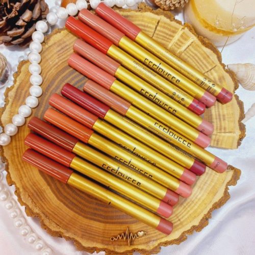 فروش عمده رژ لب مدادی پوکه طلایی دوسه DOUCCE🥹 کد 131109