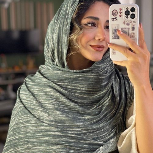 شال برشکا پاییزه چاپ خیس کد 139632 - خرید شال و روسری زنانه عمده