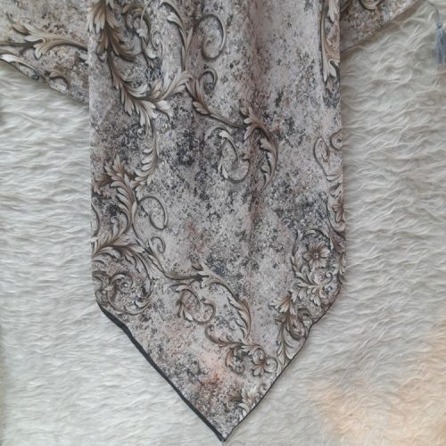 روسری صابونی منگوله دار کد 139821 - خرید شال و روسری زنانه عمده