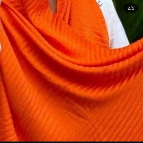 شال پلیسه منگوله دار کد 139987 - خرید شال و روسری زنانه عمده