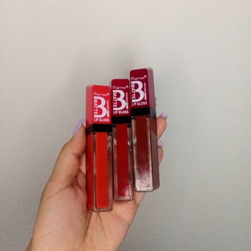 لیپ گلاس مایع برند فلورمار🌹 کد 136589 - خرید آرایشی لب عمده