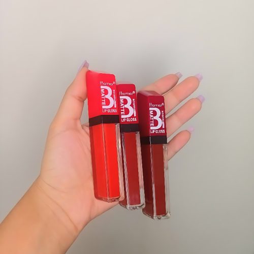 لیپ گلاس مایع برند فلورمار🌹 کد 136589 - خرید آرایشی لب عمده