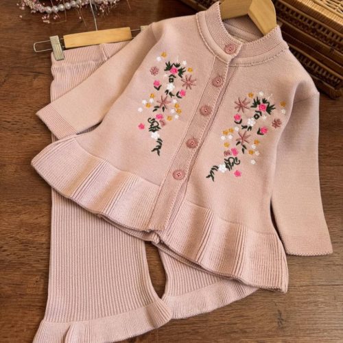 ست بلوز شلوار بافت دخترانه کد 136827 - خرید ست بلوز شلوار دخترانه عمده