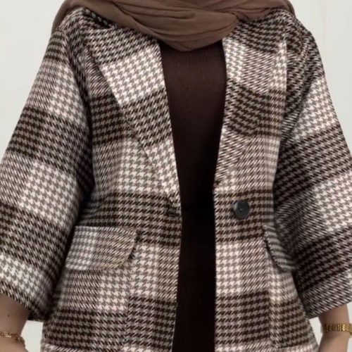 کت زنانه چهار خانه یقه انگلیسی و آستردار کد 136683 - خرید کت و شلوار زنانه عمده