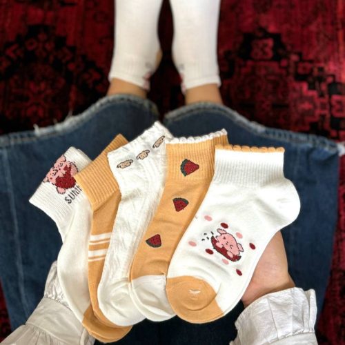 فروش عمده جوراب مچی زنانه خارجی طرح ترکیبی - جوراب زنانه عمده