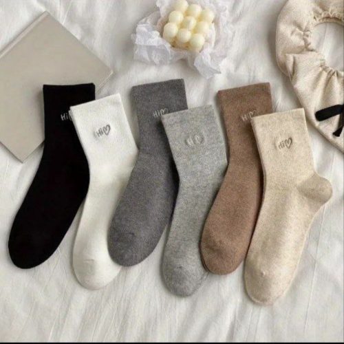 فروش عمده جوراب زنانه ساقدار گلدوزی قلب خارجی کد 133364