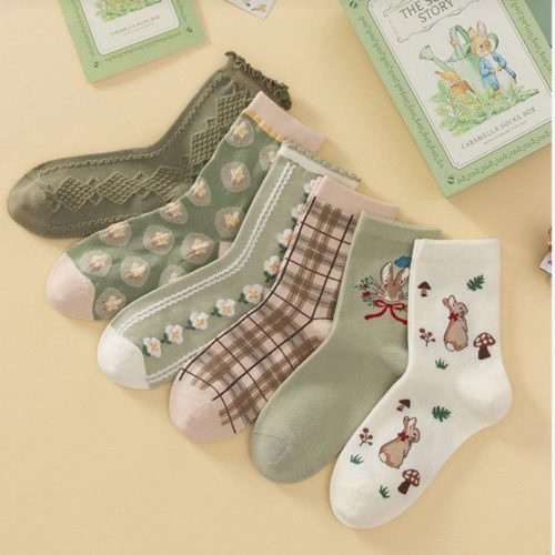 جوراب زنانه ساقدار گلدوزی خرگوش تم سبز خارجی کد 134880 - خرید جوراب زنانه عمده