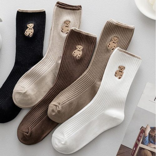 جوراب زنانه ساقدار کبریتی گلدوزی تدی خارجی کد 135354 - خرید جوراب زنانه عمده