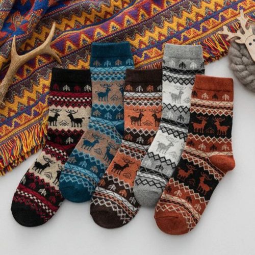 جوراب زنانه ساقدار طرح گوزن خارجی کد 137416 - خرید جوراب زنانه عمده