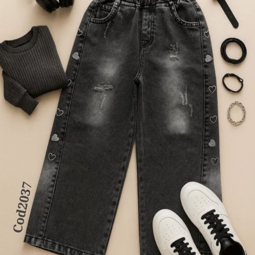 شلوار لی بگ دخترانه گلدوزی قلب کد 137506 - خرید شلوار دخترانه عمده